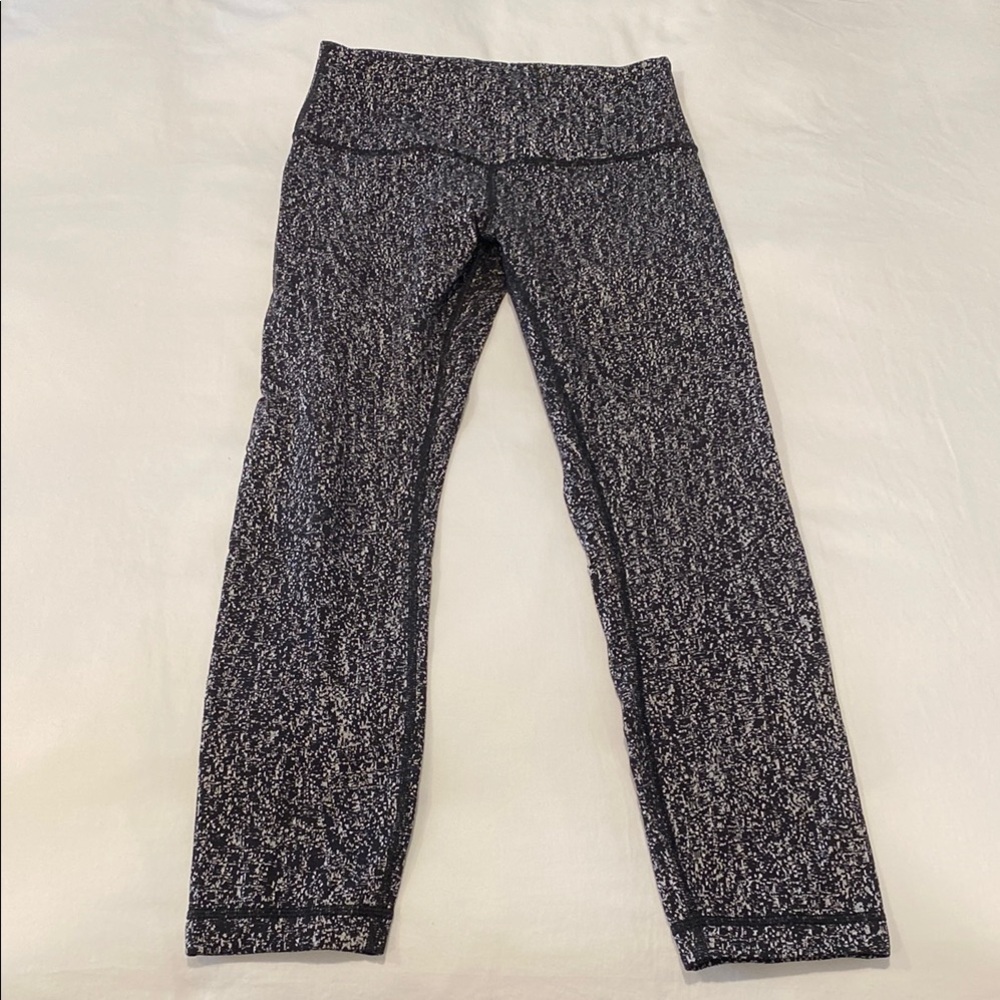 Lululemon Black and White Speckled Leggings
